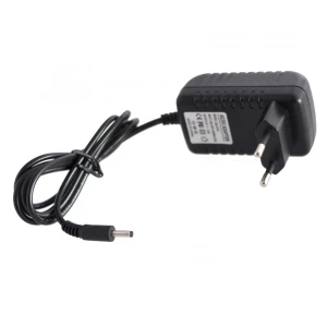 Adaptador de corrent 5V 2A amb connector 3,5mm x 1,35mm per a tablets i càmeres de seguretat