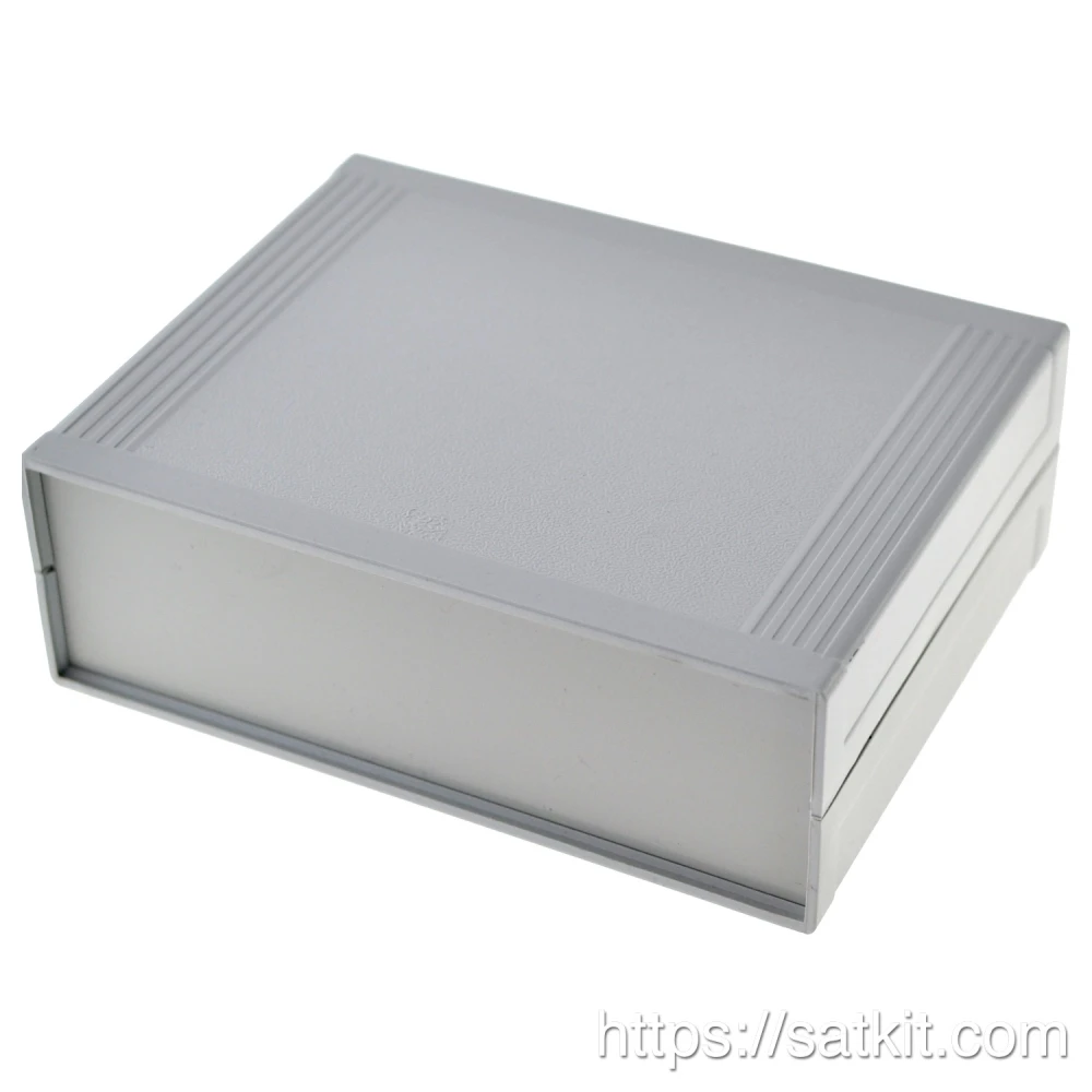 Caixa de plàstic per a projectes 170x130x60mm hermètica