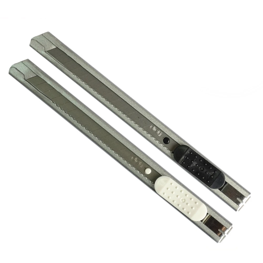 Deli-2053 - Cutter amb fulla d'angle de tall per a treballs precisos