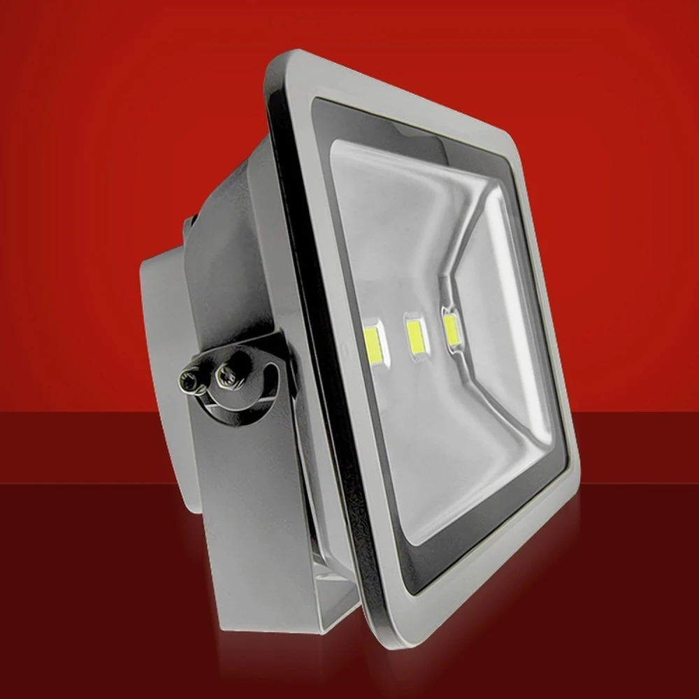 Focus projector LED 150W 3000K llum càlida per a exterior