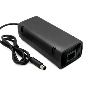 satkit Font d'alimentació compatible per a Xbox 360 E / 360e amb cable europeu inclòs