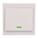 Interruptor de control remot sense fil 220V SONOFF compacte i segur per a la llar