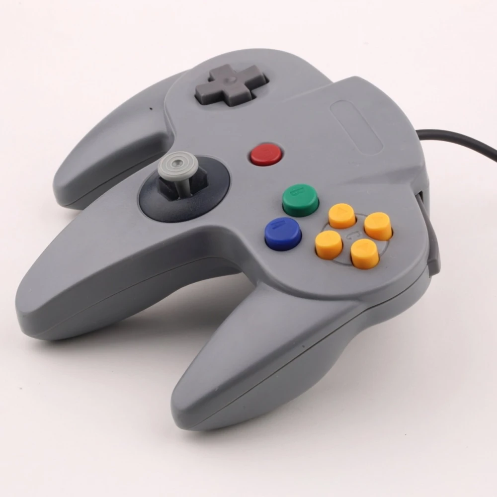 Comandament compatible Nintendo 64 amb connector original i cable negre