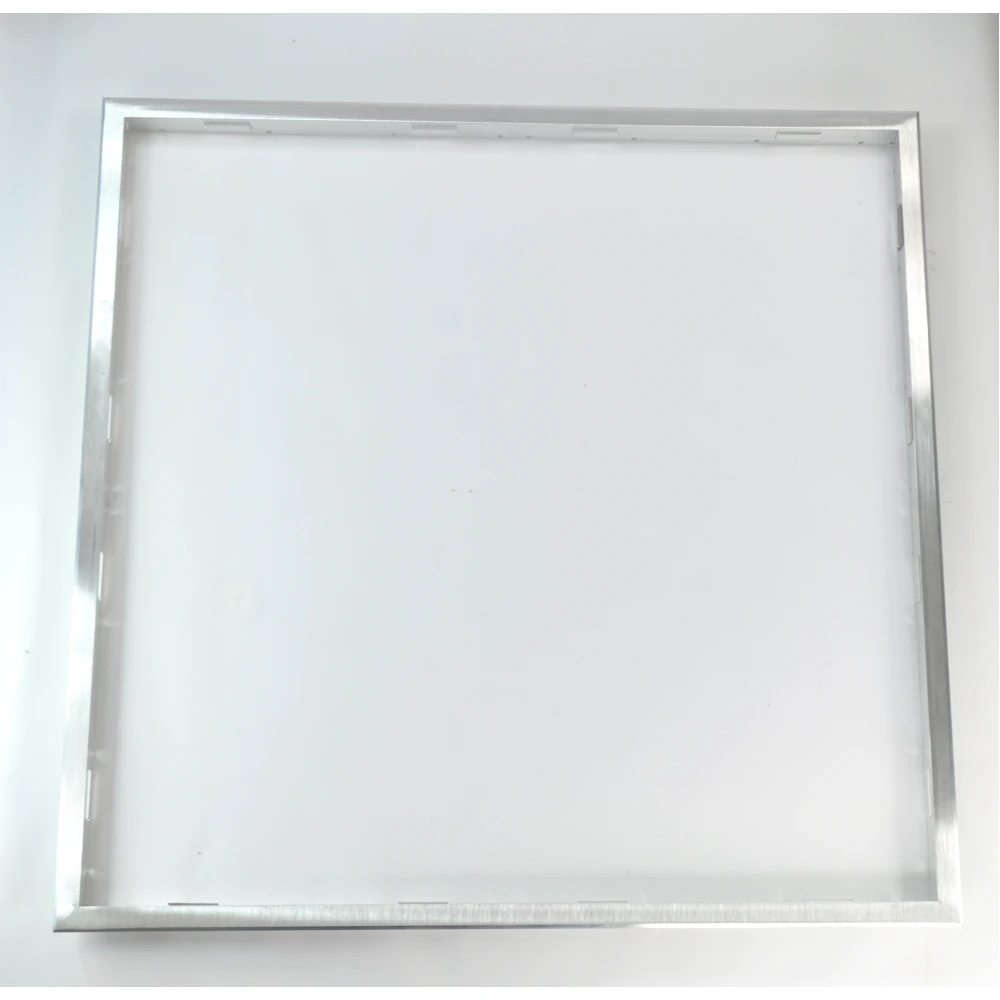 Marc d’encastar per a panell LED 60x60 cm per a sostres fixes